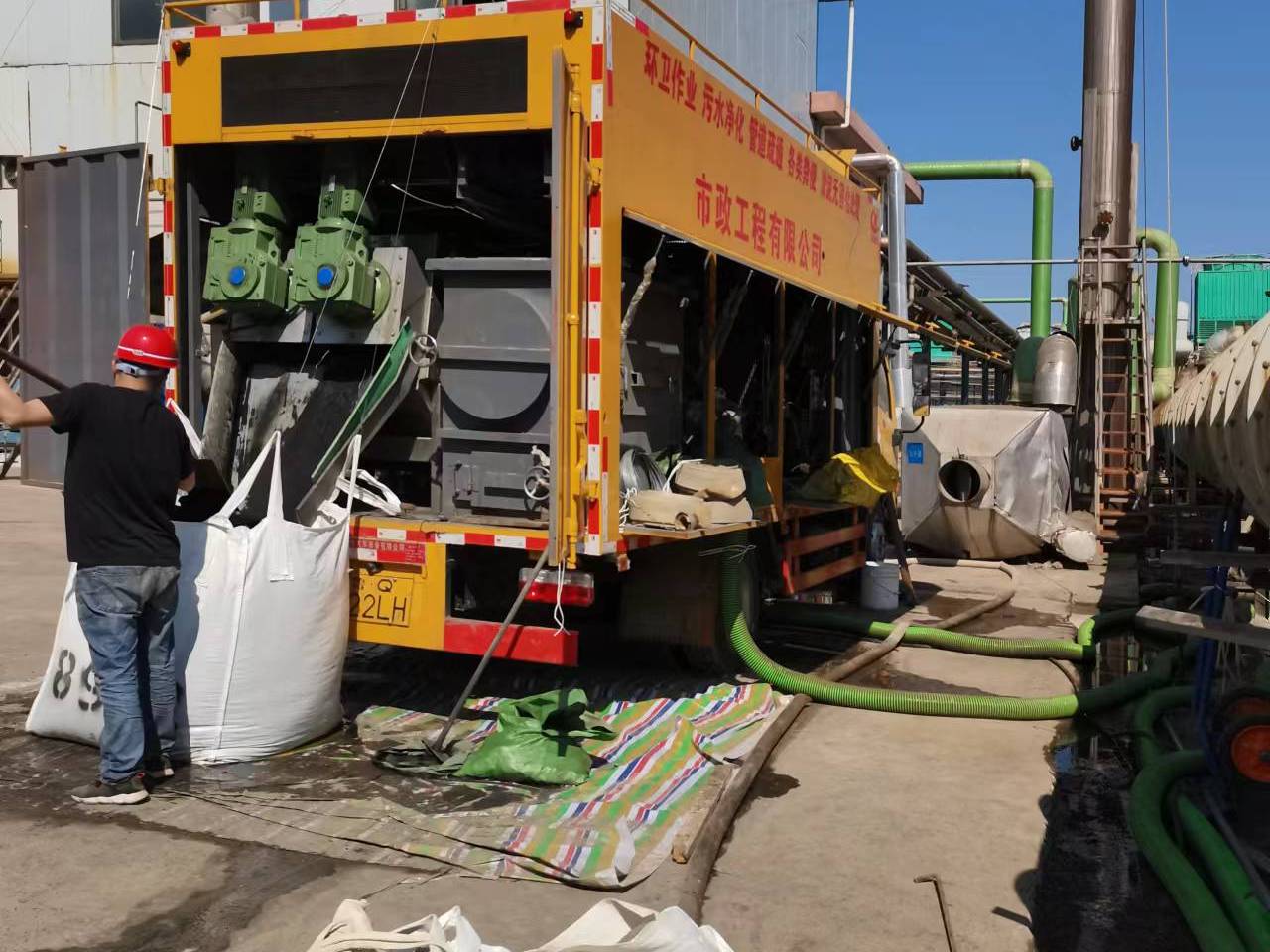 淮北淤泥压干处理